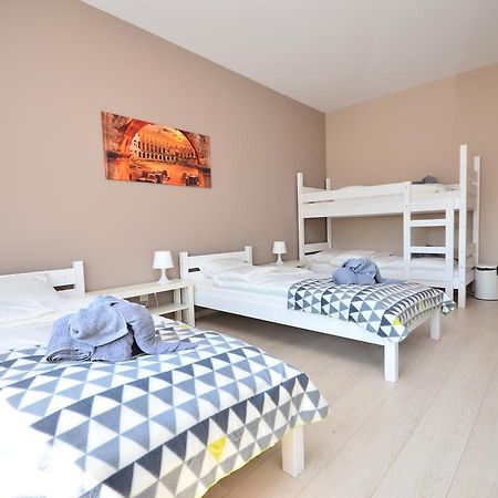G'Hostel Deszczno Eksteriør billede