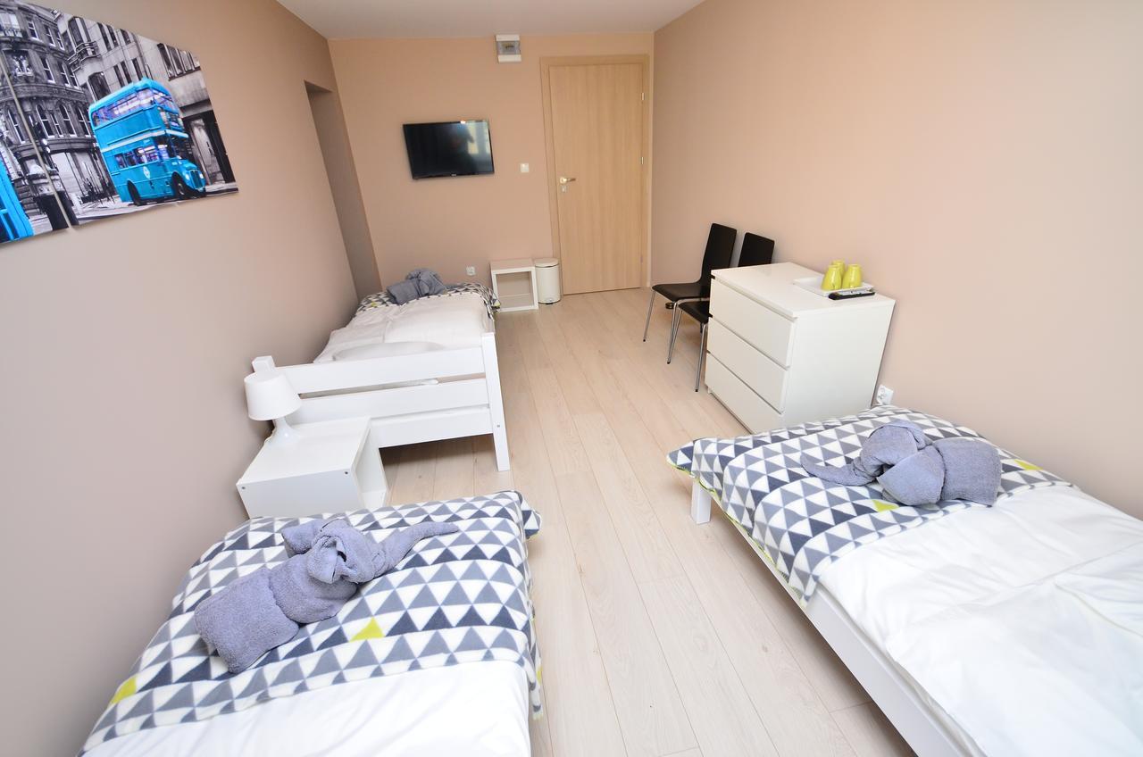 G'Hostel Deszczno Eksteriør billede